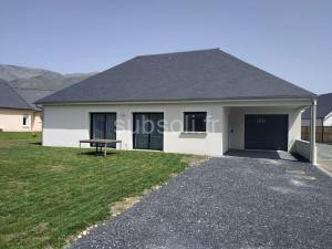 Photo de la Maisons de vacances Maison climatisée accessible PMR à Argelès-Gazost